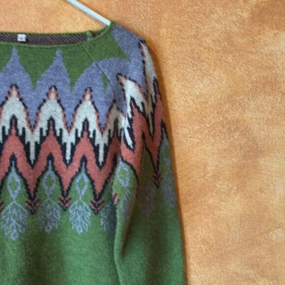Argyle Chevron Sweater (S) Apple Green Patterned Boat Neck Knit Sweater - Picture 3 of 6